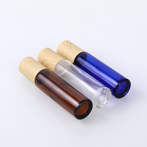 glass roll on essential oil bottle with bamboo lid