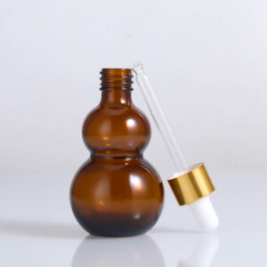 essential oil bottle with dropper