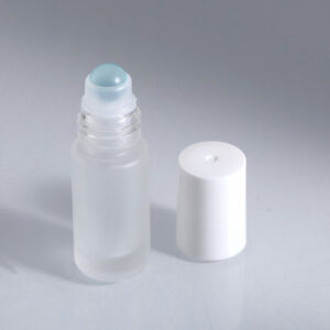 frosted glass roller bottle for essential oil